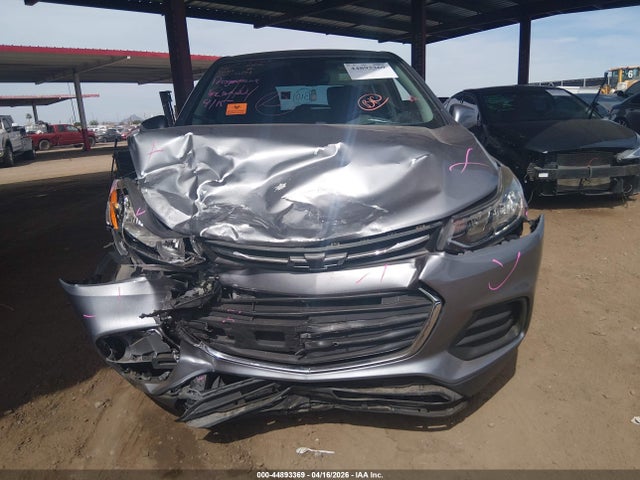 3GNCJKSB7LL193251 Chevrolet Trax Fwd Ls