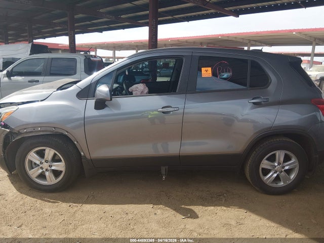 3GNCJKSB7LL193251 Chevrolet Trax Fwd Ls