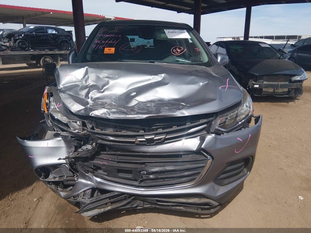 3GNCJKSB7LL193251 Chevrolet Trax Fwd Ls