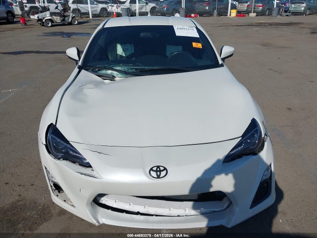 Scion FR-S 2016 JF1ZNAA13G9705537 Image 12