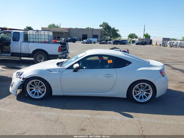 Scion FR-S 2016 JF1ZNAA13G9705537 Image 14