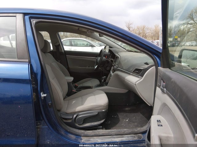 Продажа на аукционе авто 2019 Hyundai Elantra Se, vin: 5NPD74LF1KH433305, номер лота: 44893376