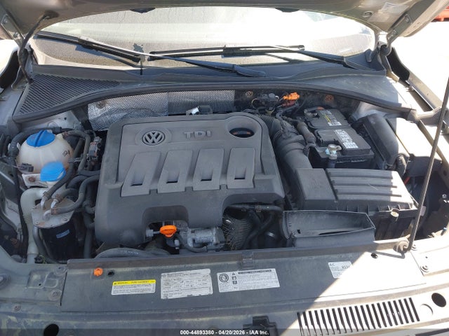 44893380 :رقم المزاد ، 1VWBN7A32CC107871 vin ، 2012 Volkswagen Passat 2.0l Tdi Se مزاد بيع