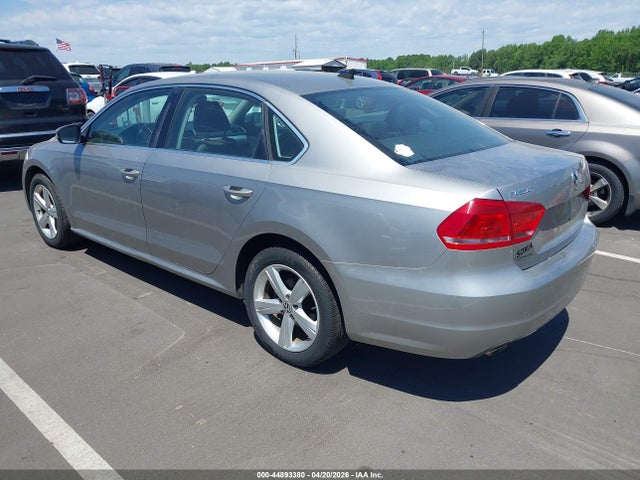 44893380 :رقم المزاد ، 1VWBN7A32CC107871 vin ، 2012 Volkswagen Passat 2.0l Tdi Se مزاد بيع