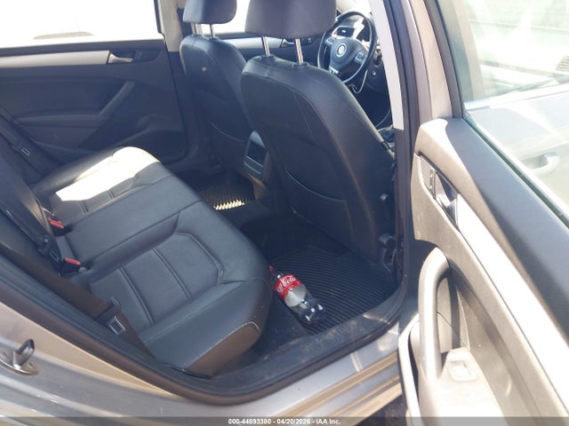 44893380 :رقم المزاد ، 1VWBN7A32CC107871 vin ، 2012 Volkswagen Passat 2.0l Tdi Se مزاد بيع