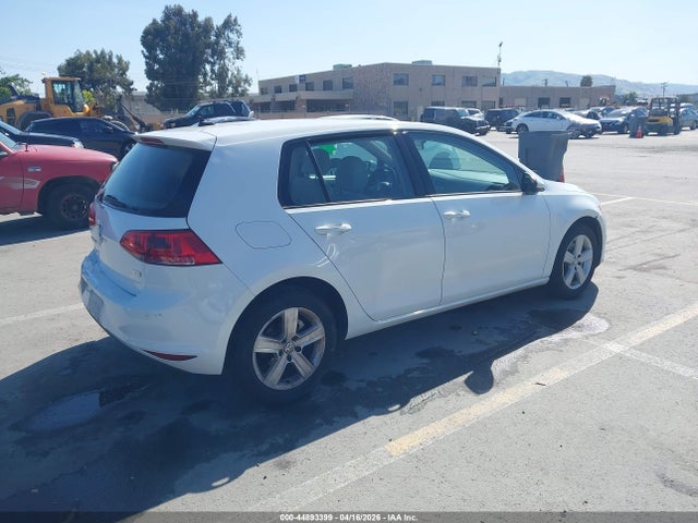 44893399 :رقم المزاد ، 3VW2A7AU8FM032746 vin ، 2015 Volkswagen Golf Tdi S 4-door مزاد بيع