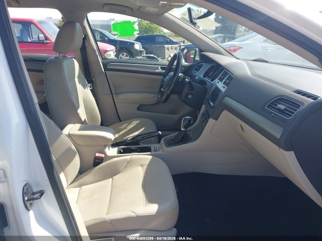 44893399 :رقم المزاد ، 3VW2A7AU8FM032746 vin ، 2015 Volkswagen Golf Tdi S 4-door مزاد بيع
