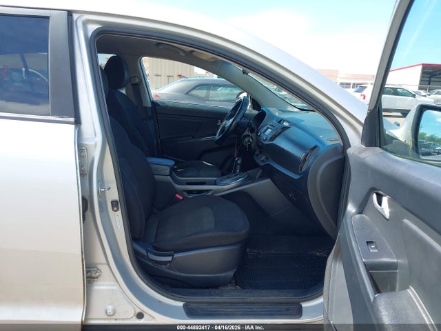 2011 KIA SPORTAGE KNDPB3A29B7076708 Photo 4
