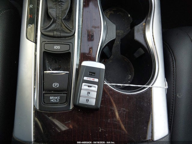 44893426 :رقم المزاد ، 19UUB1F38FA007852 vin ، 2015 Acura Tlx مزاد بيع