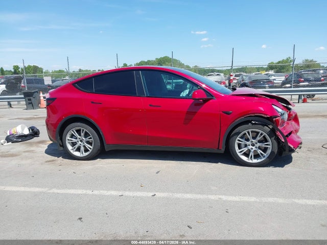 7SAYGDEEXNF460174 Tesla Model Y Long Range Dual Motor All-wheel Drive