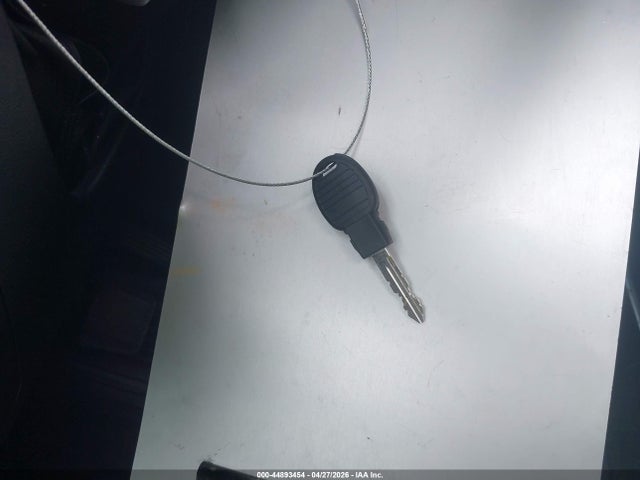 1C4PJLAB6GW216715 Jeep Cherokee Sport
