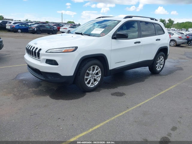 1C4PJLAB6GW216715 Jeep Cherokee Sport