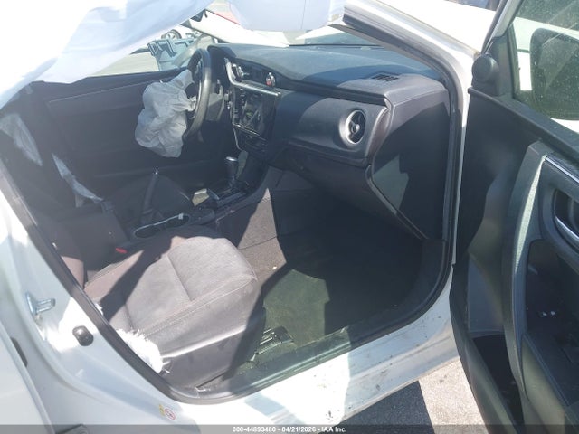 Aukcja sprzedaży 2018 Toyota Corolla Le, vin: 5YFBURHE8JP794965, numer aukcji: 44893480