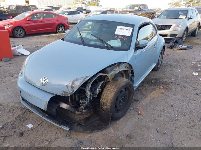 2013 Volkswagen Beetle 2.5l მანქანა იყიდება აუქციონზე, vin: 3VWJP7AT9DM601750, აუქციონის ნომერი: 44893486