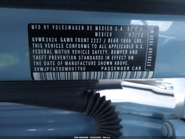 2013 Volkswagen Beetle 2.5l მანქანა იყიდება აუქციონზე, vin: 3VWJP7AT9DM601750, აუქციონის ნომერი: 44893486