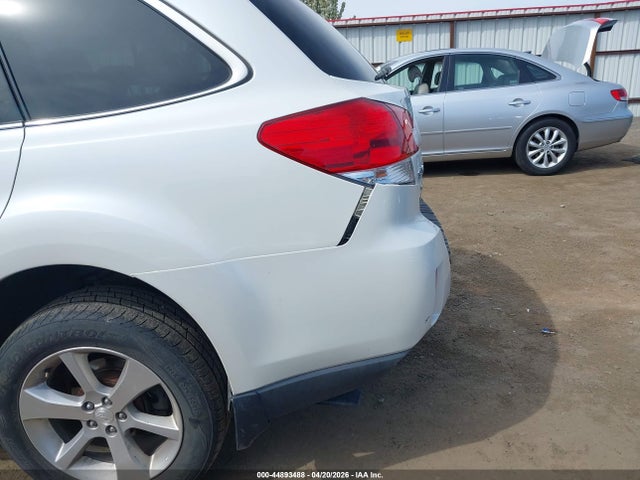 4S4BRBKC0E3255542 Subaru Outback 2.5i Limited