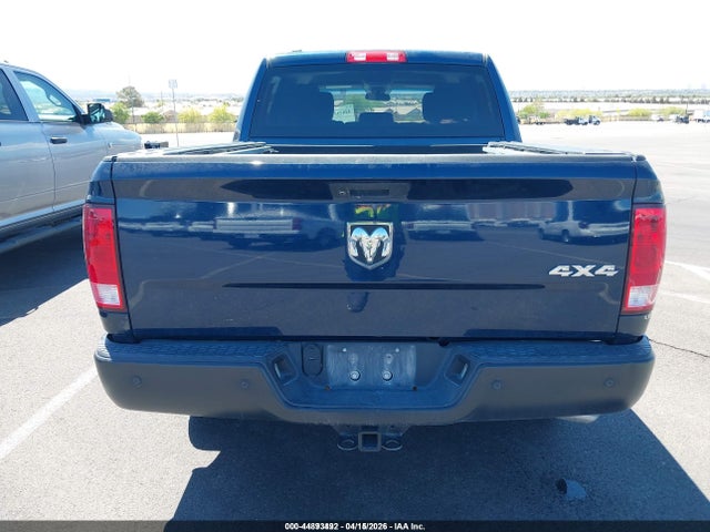 1C6RR7KT8KS641408 RAM 1500 Classic Tradesman 4x4 5&#039;7 Box