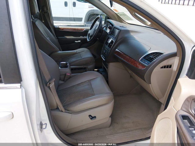 Продажа на аукционе авто 2011 Chrysler Town & Country Touring-l, vin: 2A4RR8DG9BR669454, номер лота: 44893500