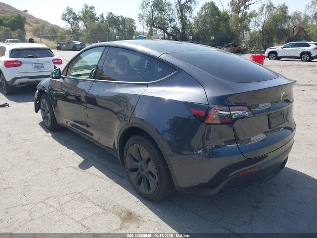 Продажа на аукционе авто 2024 Tesla Model Y Long Range Dual Motor All-wheel Drive, vin: 7SAYGDEE5RF125880, номер лота: 44893546