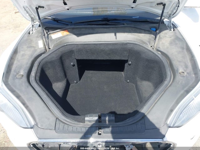 Продажа на аукционе авто 2014 Tesla Model S P85, vin: 5YJSA1H16EFP51895, номер лота: 44893562