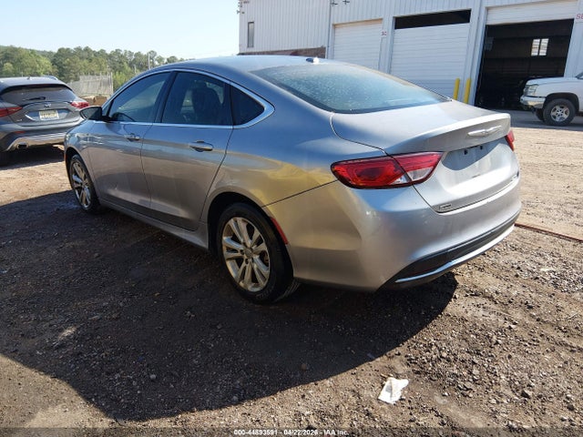 2015 Chrysler 200 Limited მანქანა იყიდება აუქციონზე, vin: 1C3CCCAB4FN724263, აუქციონის ნომერი: 44893591