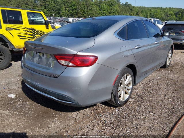 2015 Chrysler 200 Limited მანქანა იყიდება აუქციონზე, vin: 1C3CCCAB4FN724263, აუქციონის ნომერი: 44893591