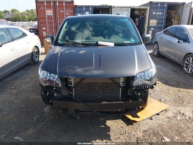 2019 Dodge Grand Caravan Gt მანქანა იყიდება აუქციონზე, vin: 2C4RDGEG7KR750661, აუქციონის ნომერი: 44893600
