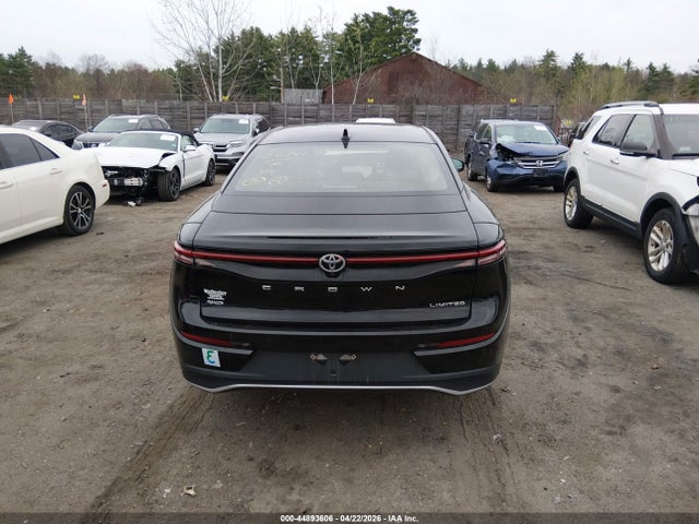 Toyota Crown Limited 2023 JTDAAAAF1P3000690 Image 17