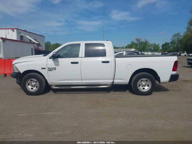 44893611 :رقم المزاد ، 1C6RR7ST3NS172460 vin ، 2022 Ram 1500 Classic Tradesman  4x4 6'4 Box مزاد بيع