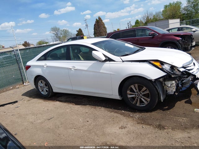 Продаж на аукціоні авто 2013 Hyundai Sonata Gls, vin: 5NPEB4AC1DH629808, номер лоту: 44893639