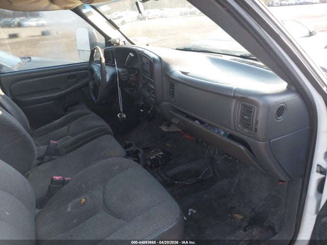 Продажа на аукционе авто 2003 Chevrolet Silverado 2500hd, vin: 1GBHC29U53E324617, номер лота: 44893668