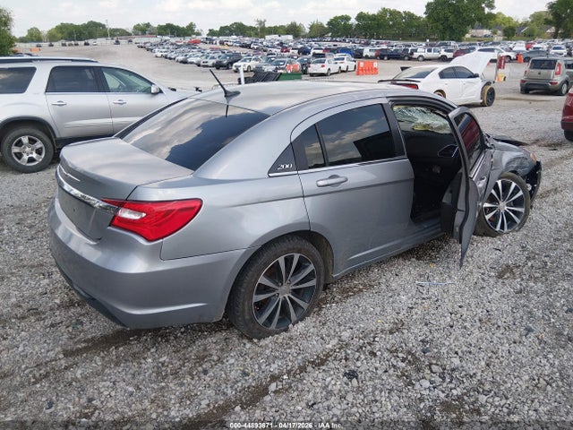 2014 Chrysler 200 Touring მანქანა იყიდება აუქციონზე, vin: 1C3CCBBB0EN107739, აუქციონის ნომერი: 44893671