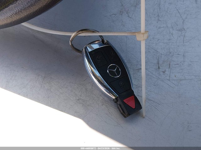 44893672 :رقم المزاد ، WDDGF8BB7BR140125 vin ، 2011 Mercedes-benz C 300 Luxury 4matic مزاد بيع
