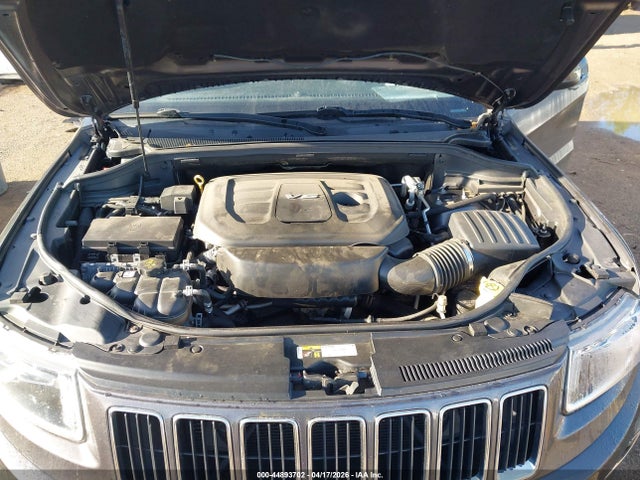 44893702 :رقم المزاد ، 1C4RJFAGXGC490233 vin ، 2016 Jeep Grand Cherokee Laredo مزاد بيع