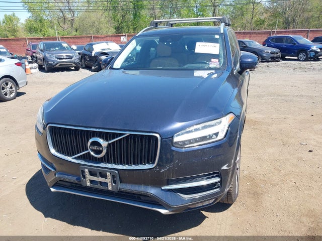 2016 Volvo Xc90 T6 Momentum მანქანა იყიდება აუქციონზე, vin: YV4A22PK8G1027594, აუქციონის ნომერი: 44893710