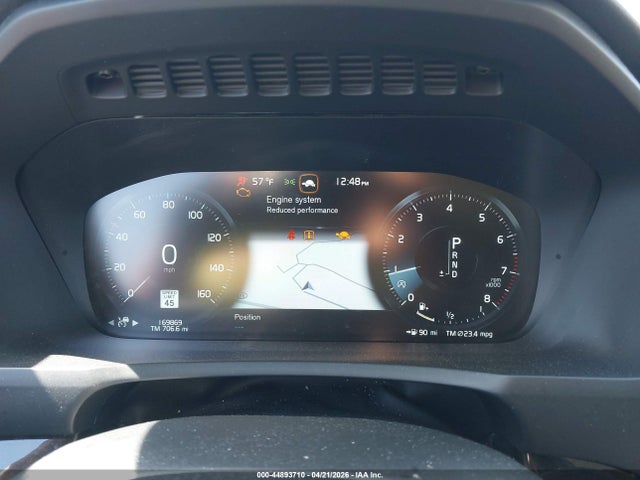 2016 Volvo Xc90 T6 Momentum მანქანა იყიდება აუქციონზე, vin: YV4A22PK8G1027594, აუქციონის ნომერი: 44893710