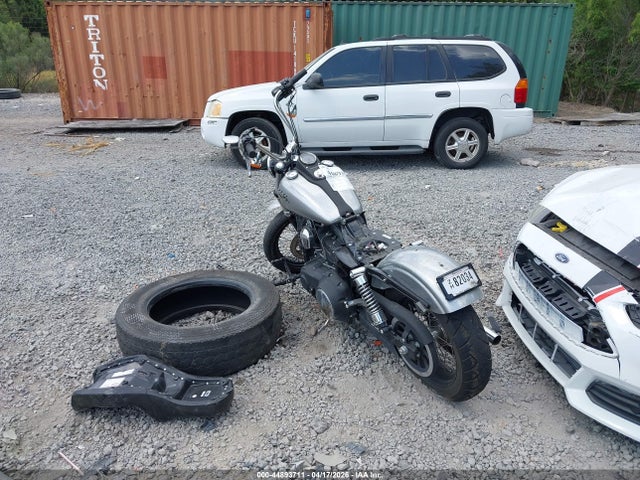 Harley-Davidson Fxdb Dyna Street Bob 2015 1HD1GXM10FC315477 Image 3