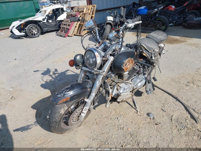 44893722 :رقم المزاد ، JYAVP11E01A011959 vin ، 2001 Yamaha Xvs1100 مزاد بيع
