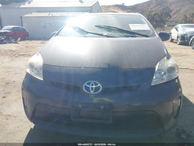 Toyota Prius Two 2015 JTDKN3DU5F1935669 Image 6