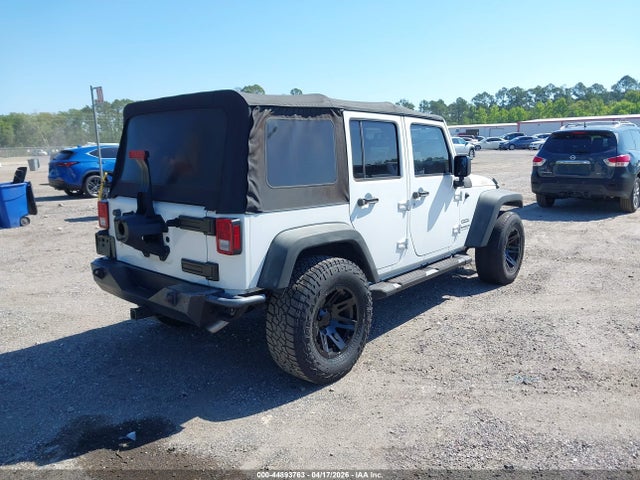 2015 JEEP WRANGLER UNLIMITED 1C4BJWDG9FL541720 Photo 3