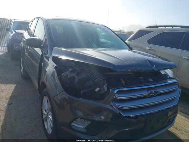 Продажа на аукционе авто 2017 Ford Escape Se, vin: 1FMCU9G99HUB71212, номер лота: 44893784