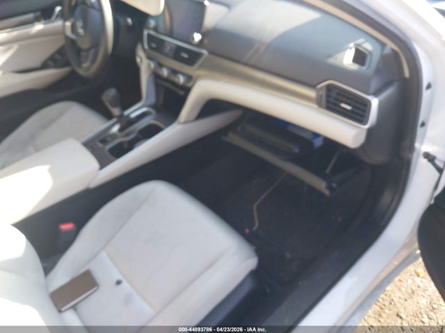 2021 Honda Accord Lx მანქანა იყიდება აუქციონზე, vin: 1HGCV1F19MA049400, აუქციონის ნომერი: 44893786