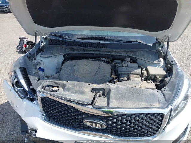 Продажа на аукционе авто 2017 Kia Sorento 3.3l Lx, vin: 5XYPGDA56HG196060, номер лота: 44893796