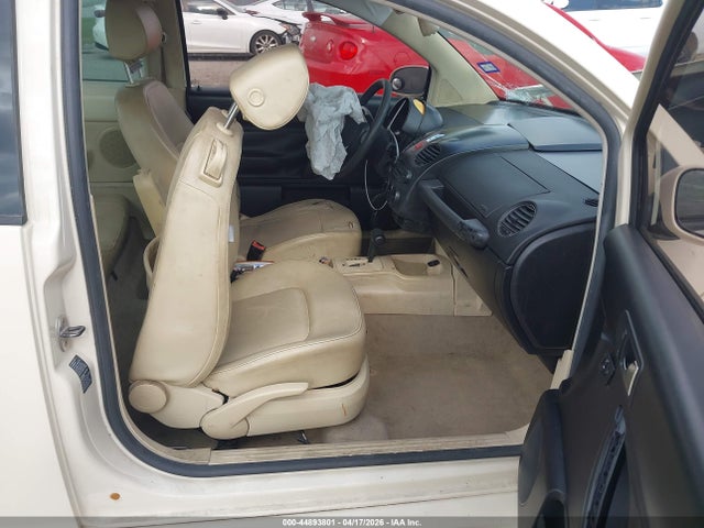 Продаж на аукціоні авто 2006 Volkswagen New Beetle 2.5, vin: 3VWPW31C86M403251, номер лоту: 44893801