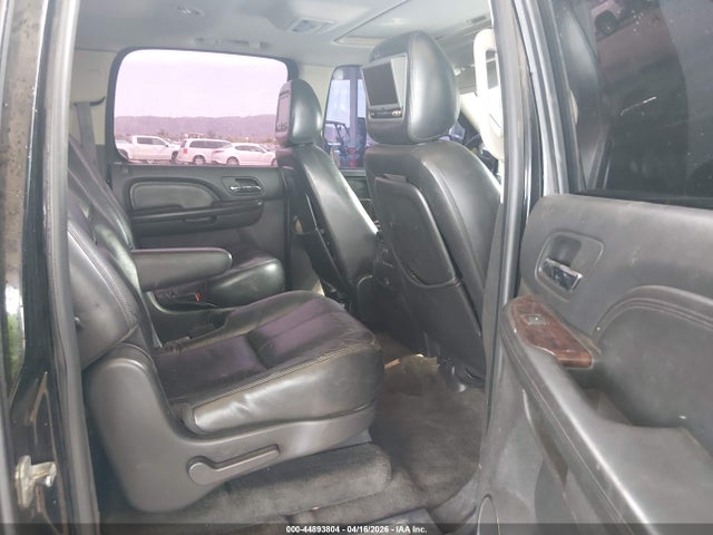 2008 Gmc Yukon Xl 1500 Denali მანქანა იყიდება აუქციონზე, vin: 1GKFK66838J145323, აუქციონის ნომერი: 44893804