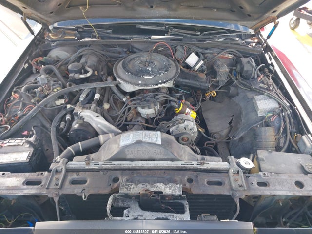 44893807 :رقم المزاد ، 1MRBP98FXDY607352 vin ، 1983 Lincoln Mark Vi مزاد بيع
