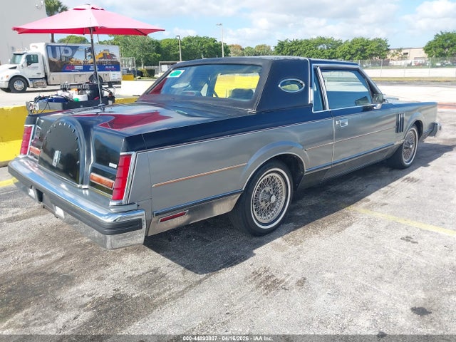 44893807 :رقم المزاد ، 1MRBP98FXDY607352 vin ، 1983 Lincoln Mark Vi مزاد بيع