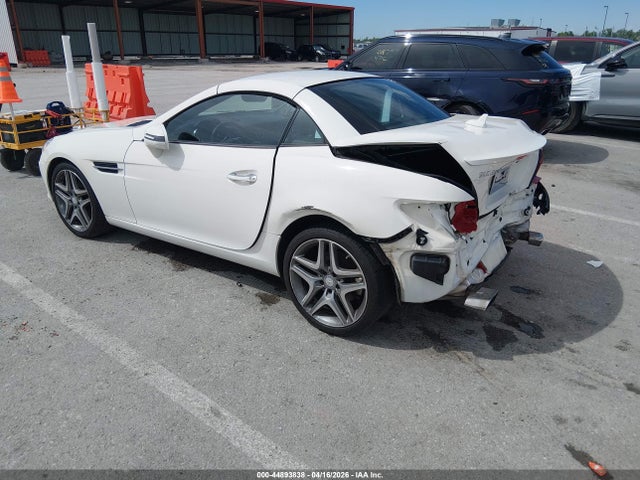 Aukcja sprzedaży 2012 Mercedes-benz Slk 250, vin: WDDPK4HAXCF036878, numer aukcji: 44893838