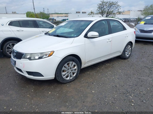 2011 Kia Forte Ex მანქანა იყიდება აუქციონზე, vin: KNAFU4A27B5392130, აუქციონის ნომერი: 44893871