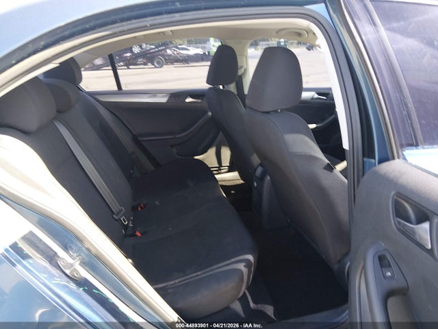Продаж на аукціоні авто 2015 Volkswagen Jetta 1.8t Se, vin: 3VWD17AJ0FM322011, номер лоту: 44893901